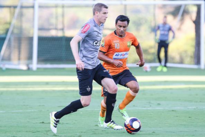 Jogo treino Atlético-MG 1 x 1 Betinense