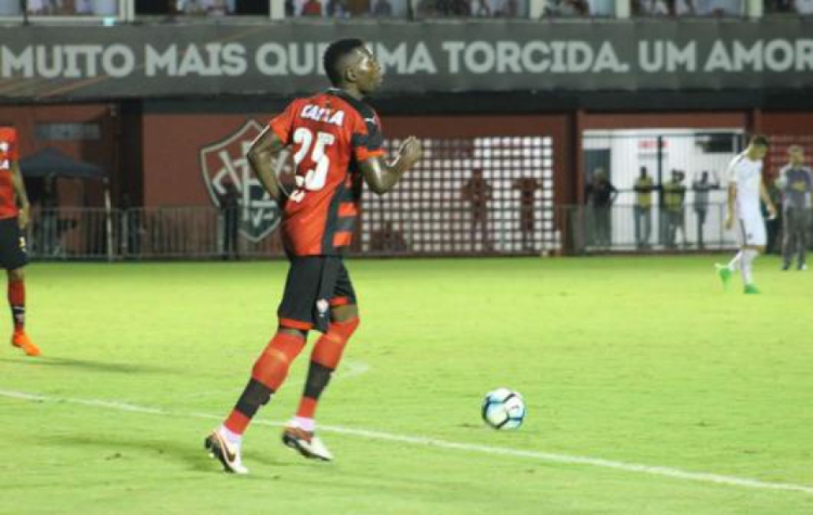 Kanu - Vitória