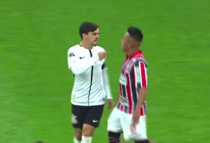 Fagner é condenado por joelhada em Cueva e pode ficar fora da decisão