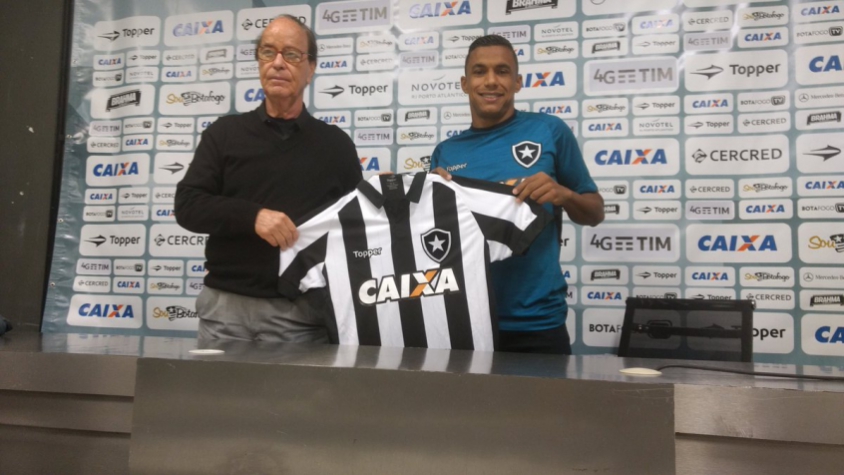 Arnaldo - Botafogo