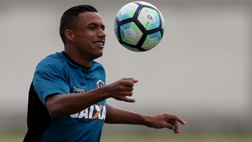 Arnaldo - Botafogo