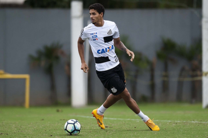 Lucas Veríssimo, do Santos