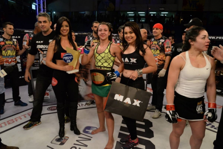 Amanda Ribas foi recém-contratada pelo UFC e foi campeã pelo evento Max Fight
