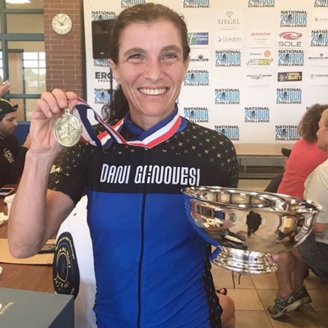 Daniela Genovesi terminou em primeiro nas 24h de Michigan (Foto: Reprodução)