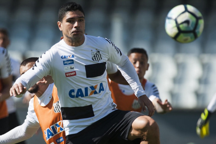 CBF confirma mudança de Santos x Fluminense para o Pacaembu CBF confirma mudança de Santos x Fluminense para o Pacaembu