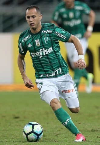 Guerra jogou 12 partidas com Cuca, todas como titular