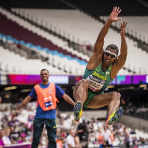 Ricardo Costa, medalha de bronze no salto em distância T11 no Mundial de Paratletismo