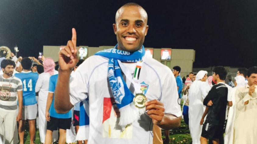 Atacante brasileiro que jogou no novo time de Carille critica clube saudita
