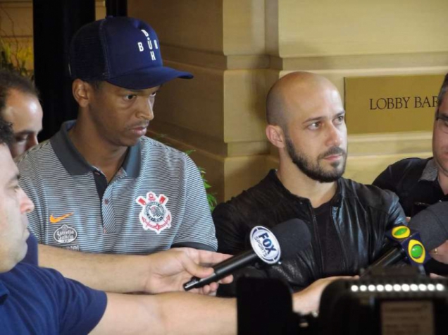 Jô faz pronunciamento na Argentina sobre polêmica: 'Não fiz sacanagem'