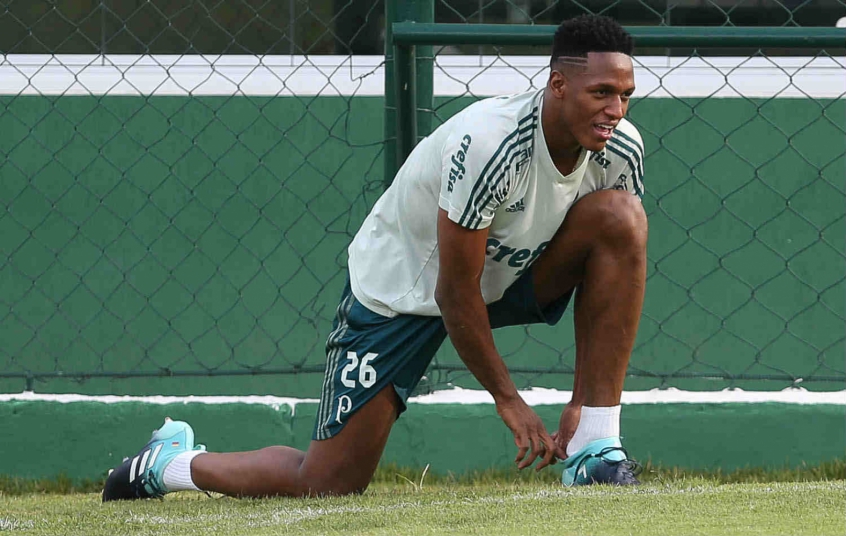 Yerry Mina já é do Barça Yerry Mina já é do Barça