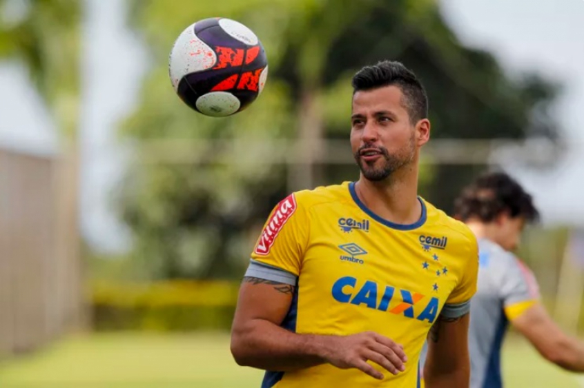 Fábio deve ser o próximo a renovar com o Cruzeiro