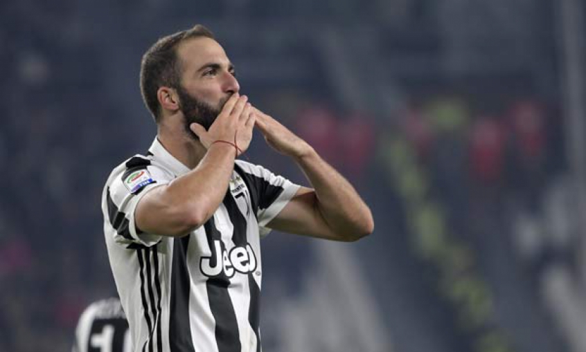 HiguaÃn - Juventus x Spal