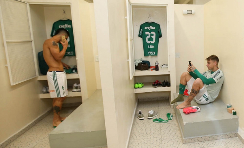 Egídio e Róger Guedes não ficam nem no banco e começam despedida