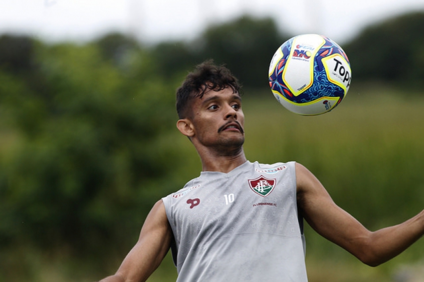 Palmeiras ainda vê Scarpa como alvo possível; Corinthians cita dificuldade