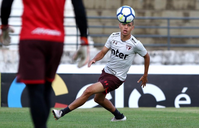 Marcos Guilherme atuou em todos os 34 jogos do São Paulo desde sua estreia