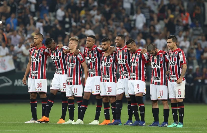 São Paulo parecia ter o controle do jogo, mas se descuidou nos acréscimos e caiu nos pênaltis