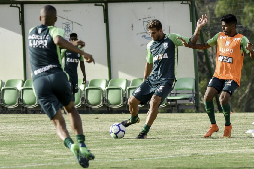 Rafael Moura