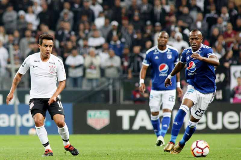 Na estreia de Loss, Corinthians perde e fica com sexta melhor campanha