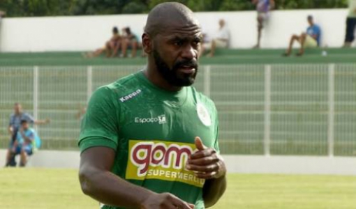 Bruno Costa zagueiro