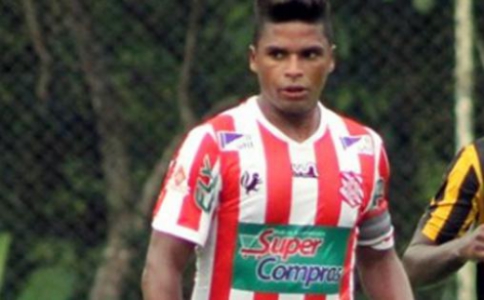 Almir - Bangu (foto:Reprodução/Twitter)