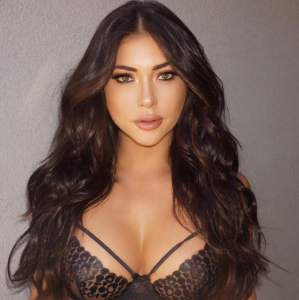 Arianny Celeste / Reprodução