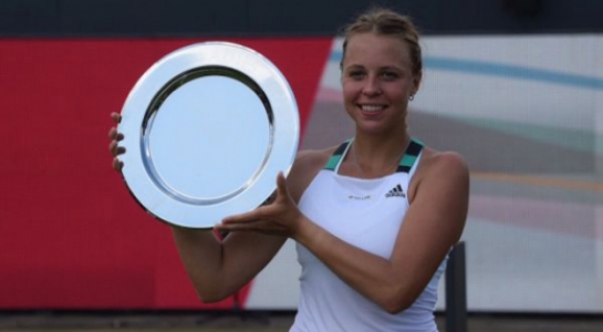 Kontaveit conquista primeiro torneio WTA da carreira