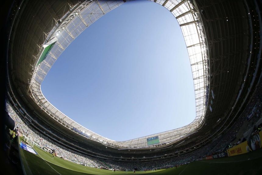 2/8/2015 - Palmeiras 0x1 Atlético-PR - 38.784