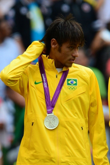 Neymar ficou com a prata em Londres, e terá nova chance pelo ouro no Rio