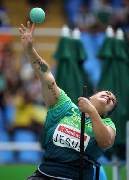 Arremesso de peso feminino - Poliana Jesus