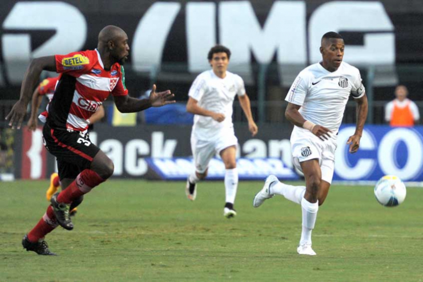 01/03/2015 – Santos 4 x 2 Linense – Campeonato Paulista