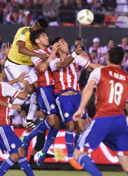 Colômbia e Paraguai fizeram um jogo disputado. Colombianos ganharam