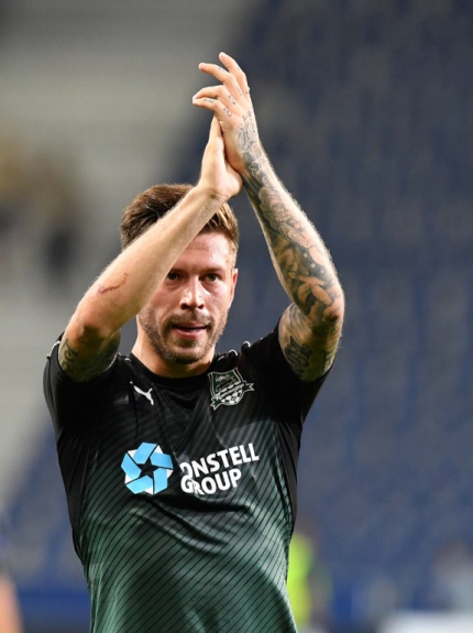 Smolov, do Krasnodar, tem 9 gols e lidera a artilharia na Rússia