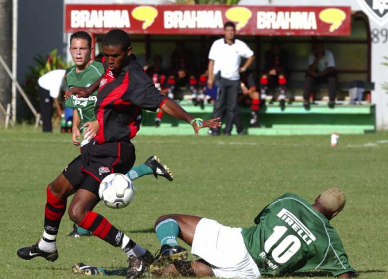 Vitória 4x3 Palmeiras - 17/11/2002