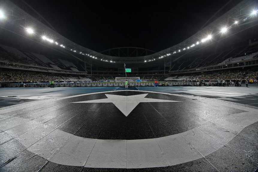 Estádio Nilton Santos