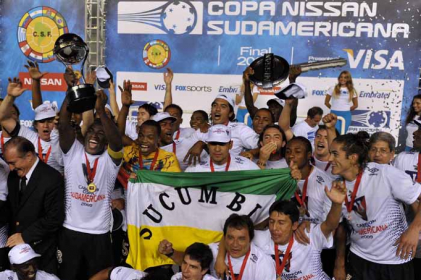 2009 - A LDU voltou a ser o carrasco do Fluminense em uma final continental