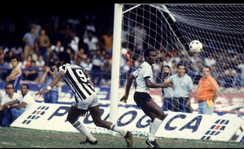 02/12/1984 - Corinthians 0 x 1 Santos
