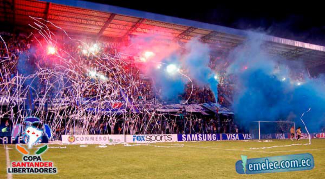 13º - Emelec - 988.027 curtidas