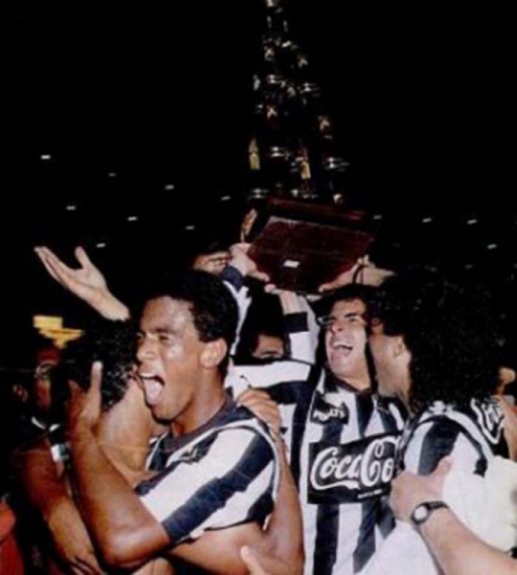 Botafogo 1x0 Vasco - final do Carioca de 1990