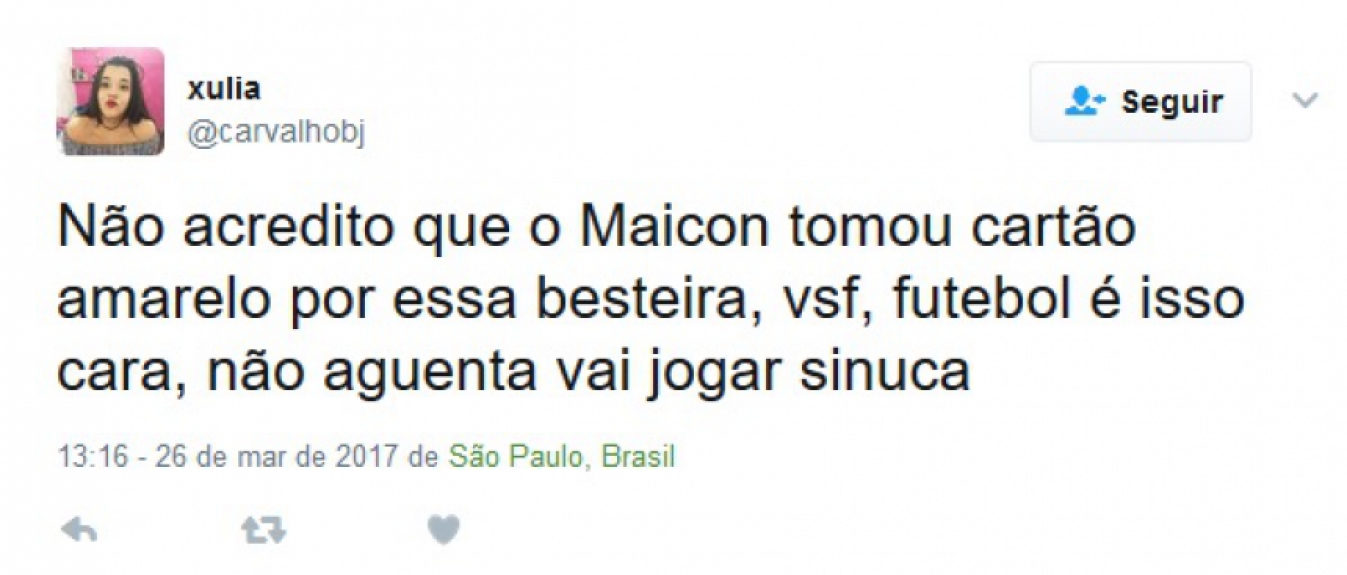 Maicon foi punido com amarelo após imitar uma galinha na comemoração do gol. Na web, internautas criticaram punição e comentaram sobre o gesto do zagueiro tricolor.