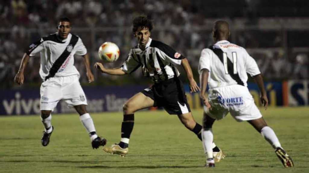 01/04/2007 – Santos 4 x 2 Ponte Preta – Campeonato Paulista – Moisés Lucarelli