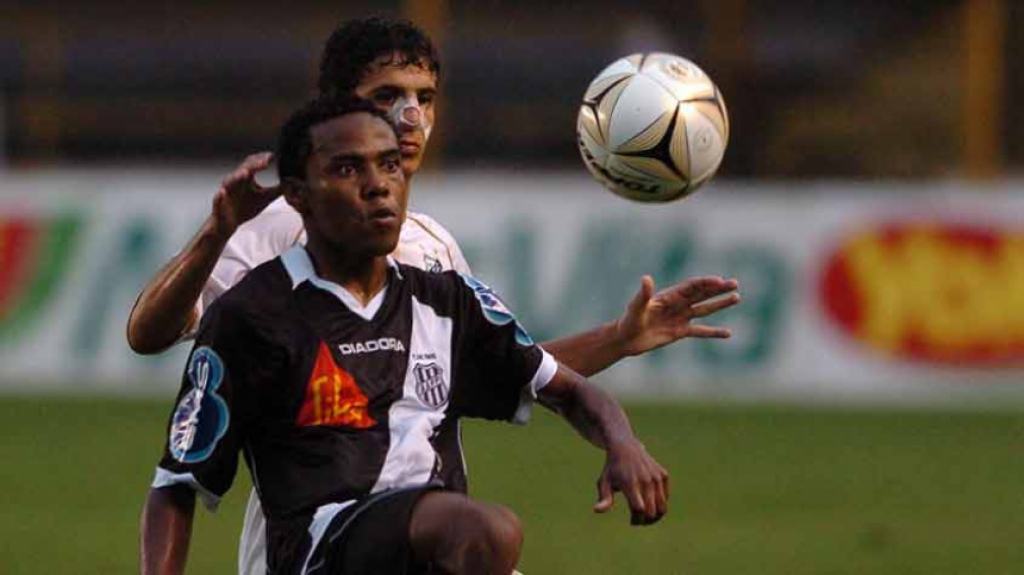 06/04/2008 – Santos 2 x 2 Ponte Preta – Campeonato Paulista – Vila Belmiro
