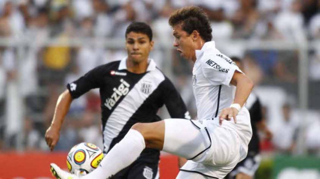 02/02/2011 – Santos 2 x 2 Ponte Preta – Campeonato Paulista – Moisés Lucarelli