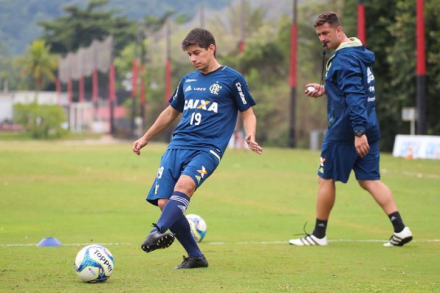 Conca em treino do Flamengo