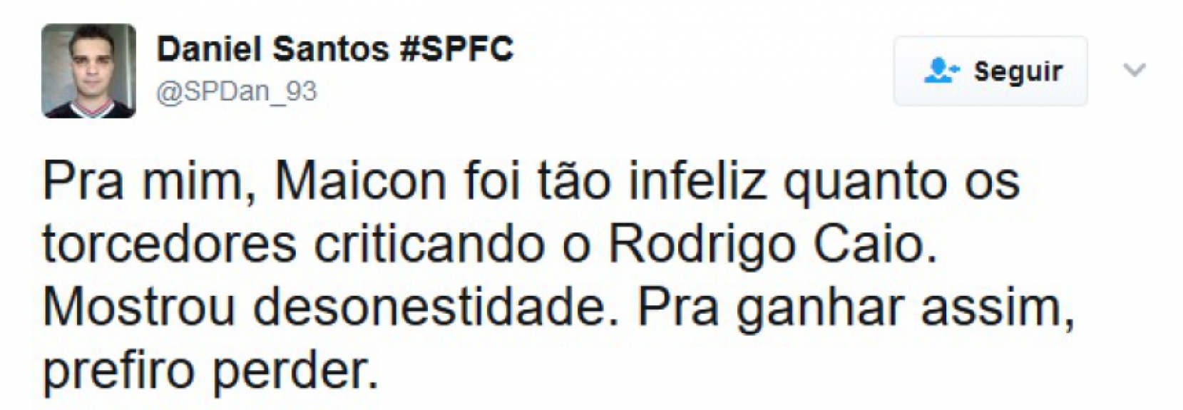 Maicon polemizou ao responder sobre atitude do seu companheiro de zaga. Declaração gerou críticas, elogios e piadas