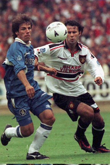 7º - Gianfranco Zola: O ex-atacante italiano foi ídolo da torcida do Chelsea no fim da década de 90, porém, não chegou a conquistar títulos de grande expressão.