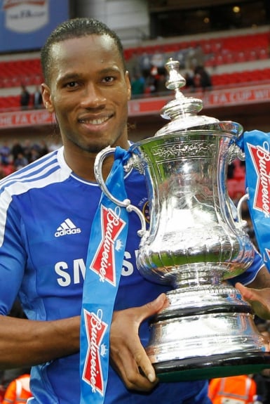 5º - Didier Drogba: O atacante, ídolo em Costa do Marfim, é tido como um dos melhores da história do Chelsea. Conquistou pelos Azúis a Champions League em 2012, além de quatro títulos da Premier League