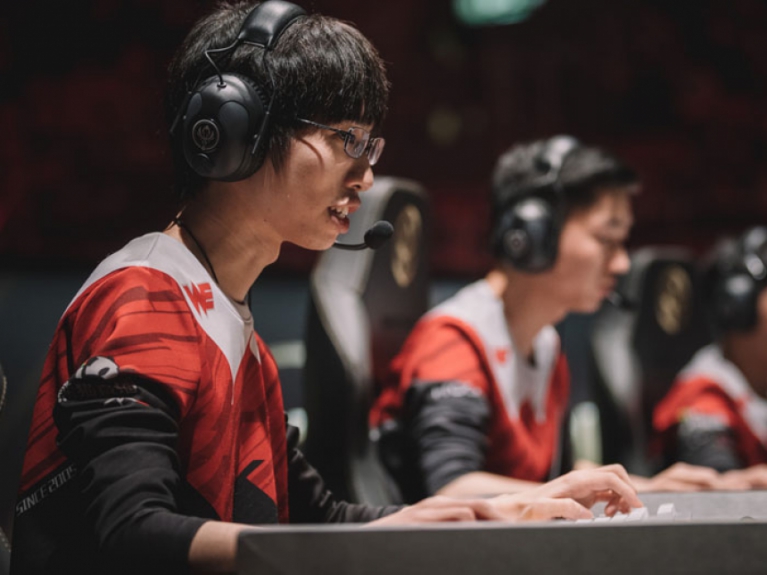 SK Telecom T1 x Team WE (14/05)