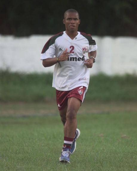 Carlos Alberto no Fluminense em 2001, quando se profissionalizou