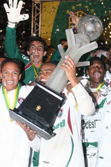 Carlos Alberto campeão da Copa do Brasil pelo Fluminense em 2007