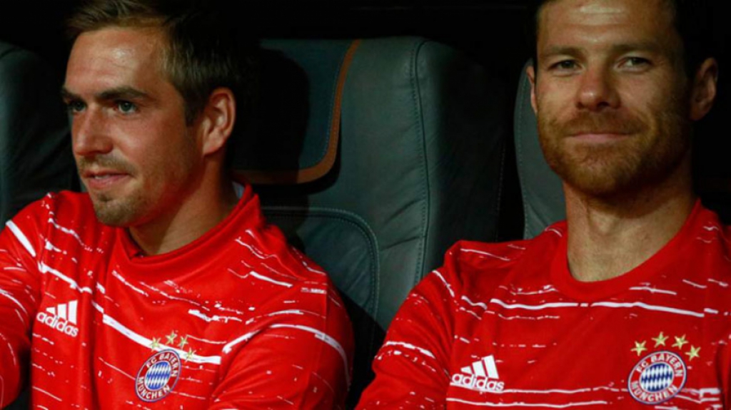 Lahm e Alonso - Bayern de Munique